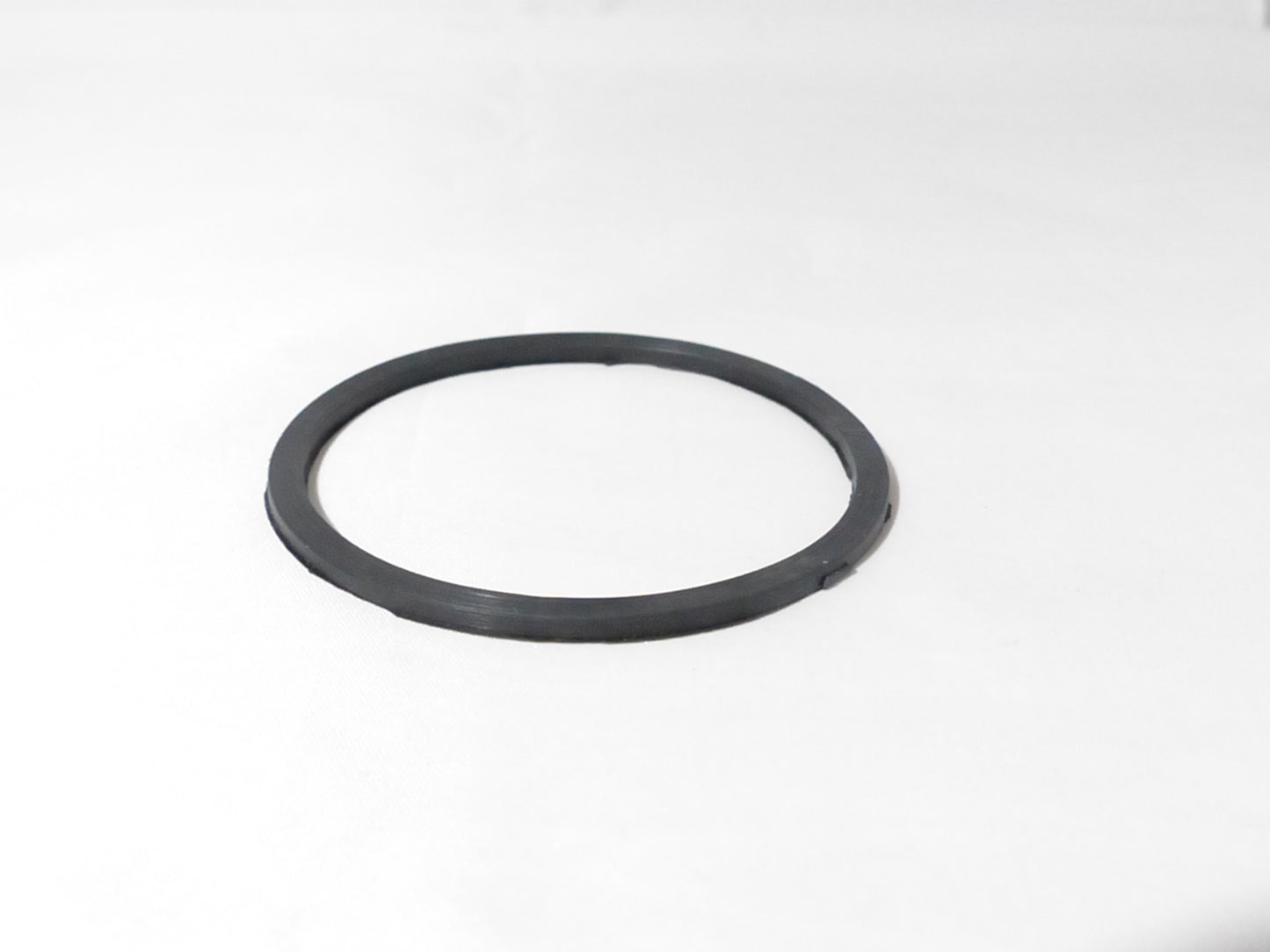 Fuxus Germany low pressure rubber seal for hydraulic ram, replacement part, showing the black rubber seal in close-up image.